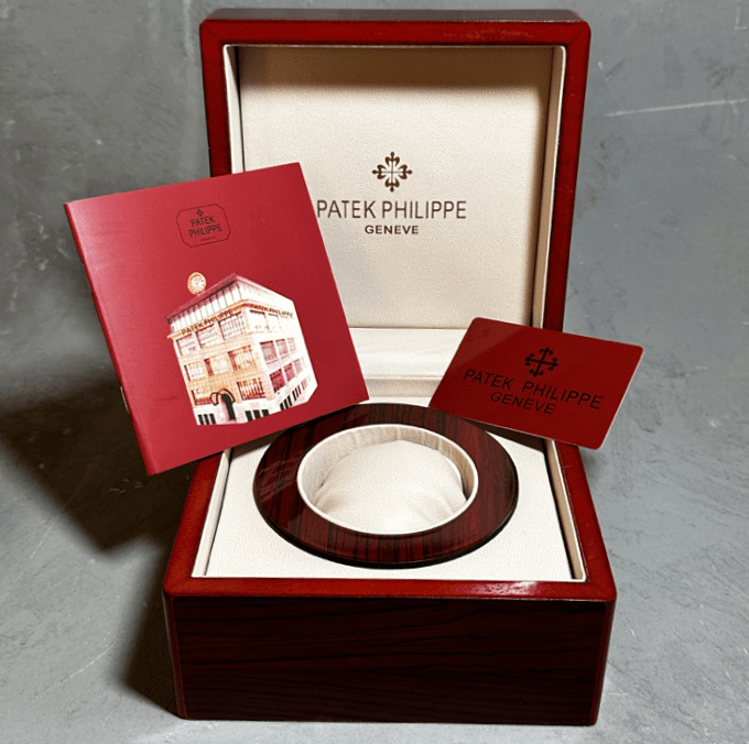 Super Clone Patek Philippe Nautilus – Black Dial