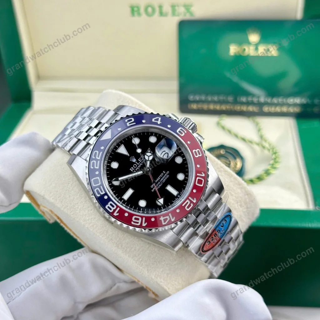 Super Clone Rolex GMT-Master II 126710BLRO “Pepsi” Jubilee – Swiss SuperClone