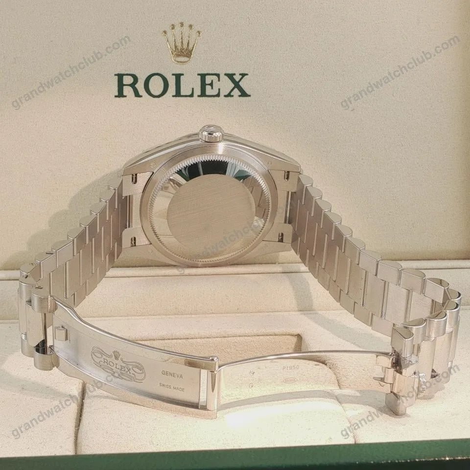 Super Clone Rolex Day-Date Turquoise Diamond Dial 128236-0011 36 mm – Swiss SuperClone