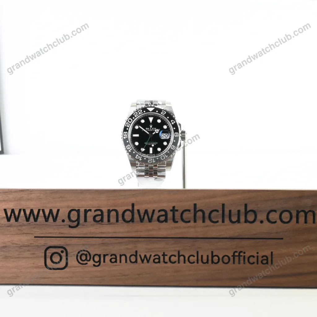 Super Clone Rolex GMT-Master II 126710GRNR “Bruce Wayne” Jubilee 2024 – Swiss SuperClone