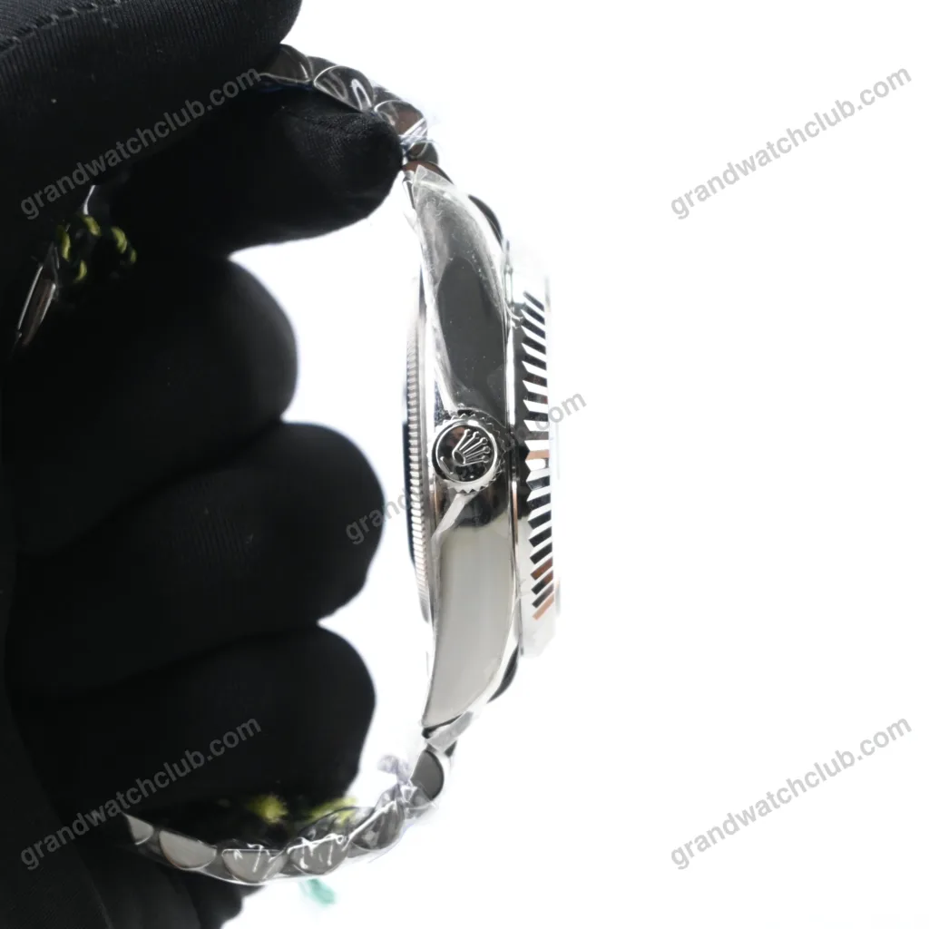 Super Clone Rolex Sky-Dweller Bright black Dial 336934 Jubilee – Swiss SuperClone