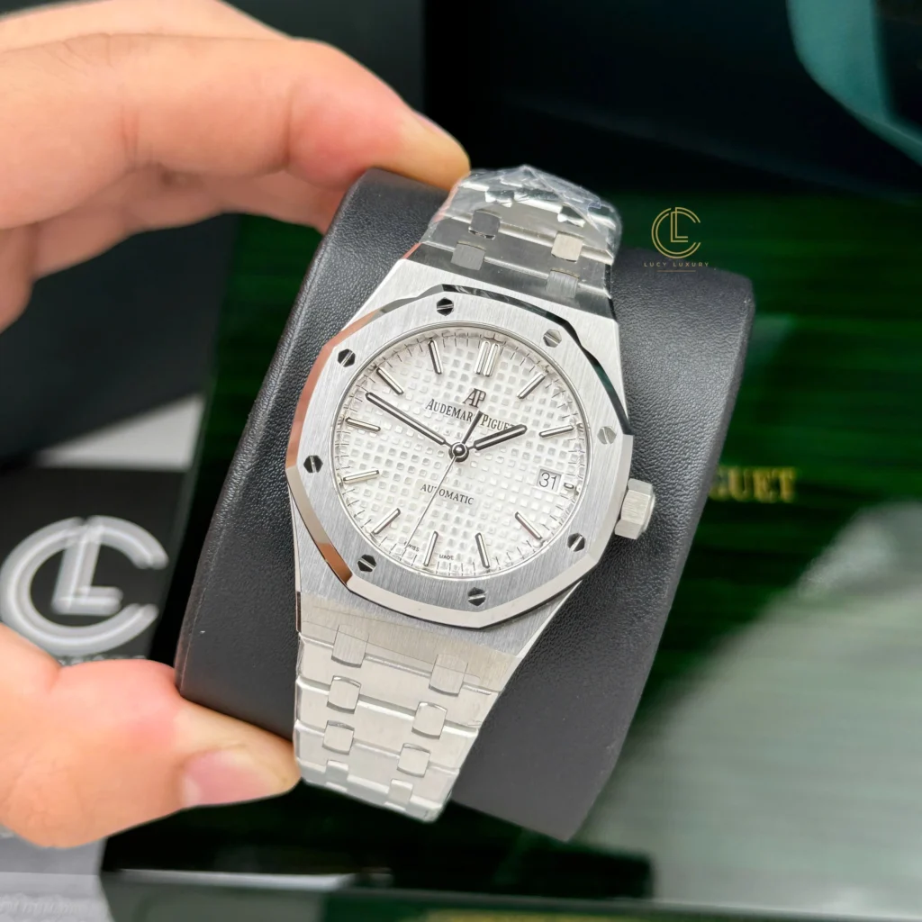 Super Clone Audemars Piguet Royal Oak 37mm 15450ST.OO White Dial Steel