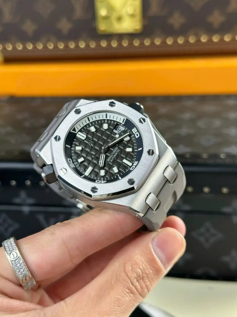 Super Clone Audemars Piguet Royal Oak Offshore Diver 15720ST 42mm Grey Dial –