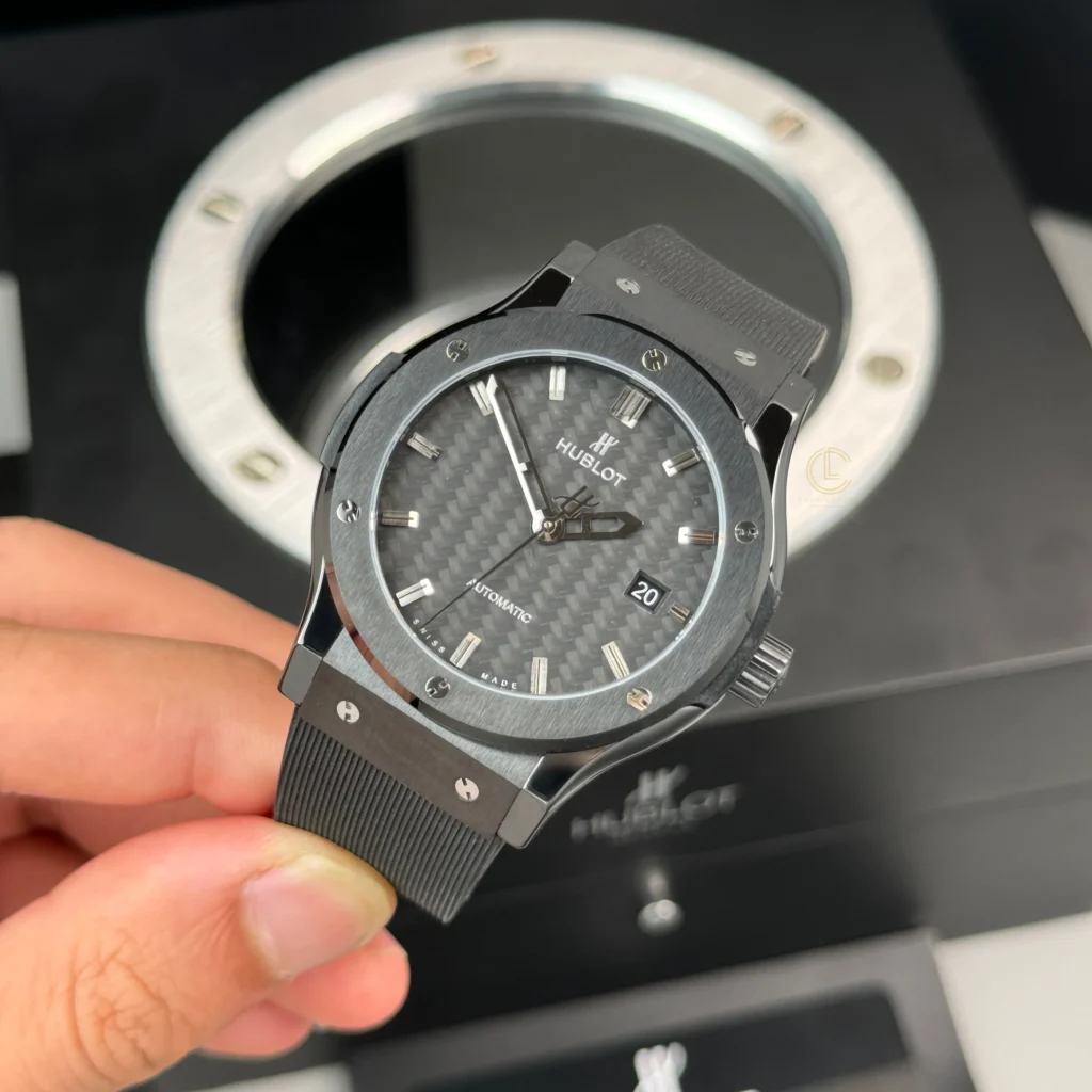 Super Clone Hublot Classic Fusion Ceramic Black 42mm Carbon Dial JJZ Base