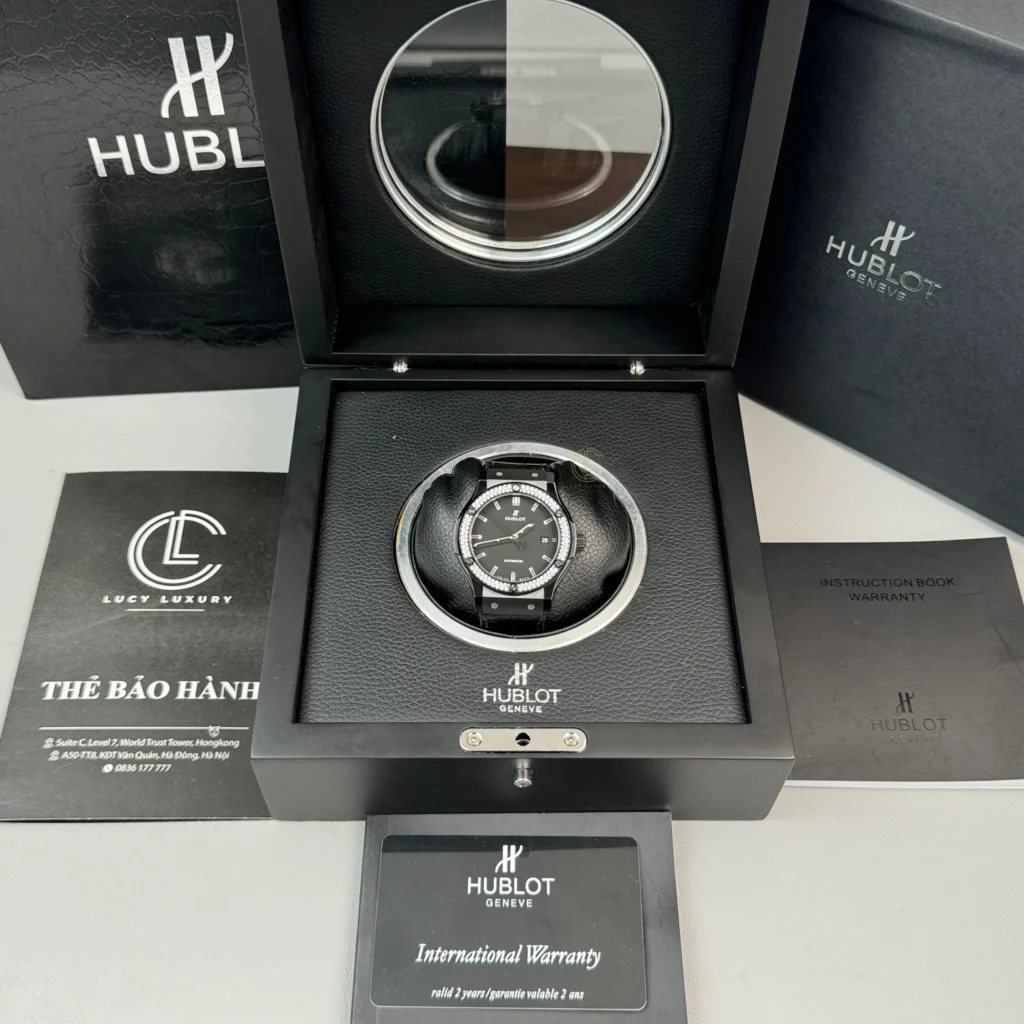 Super Clone Hublot Classic Fusion Ceramic Diamonds 42mm Black Dial JJZ Base – Customize Version