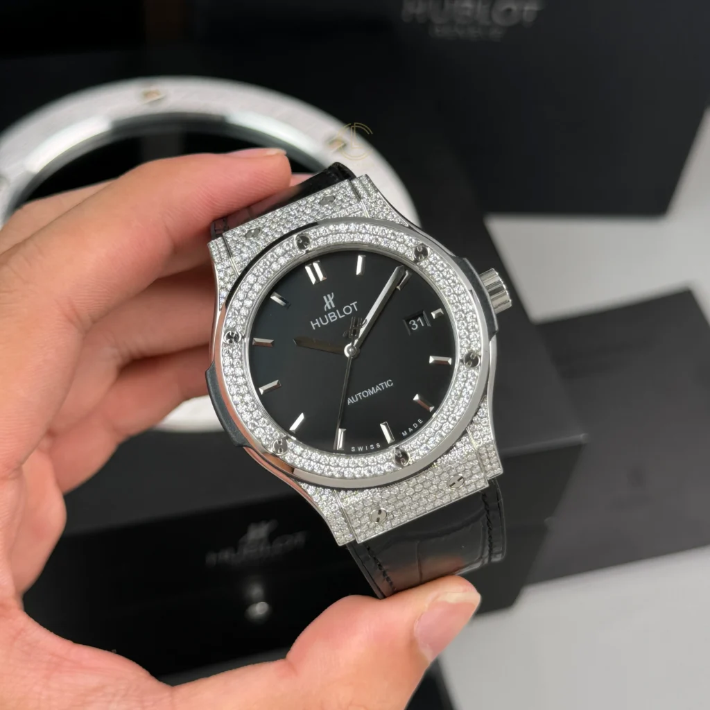 Super Clone Hublot Classic Fusion Diamonds Moissanite Pave 42mm Dial Black – Customize Diamod – Swiss SuperClone