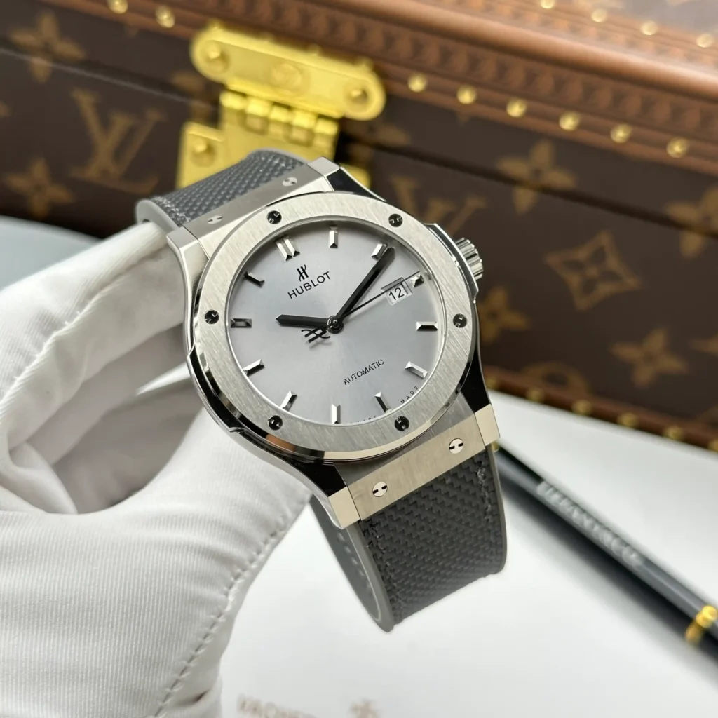 Super Clone Hublot Classic Fusion Essential Grey 42mm Titanium