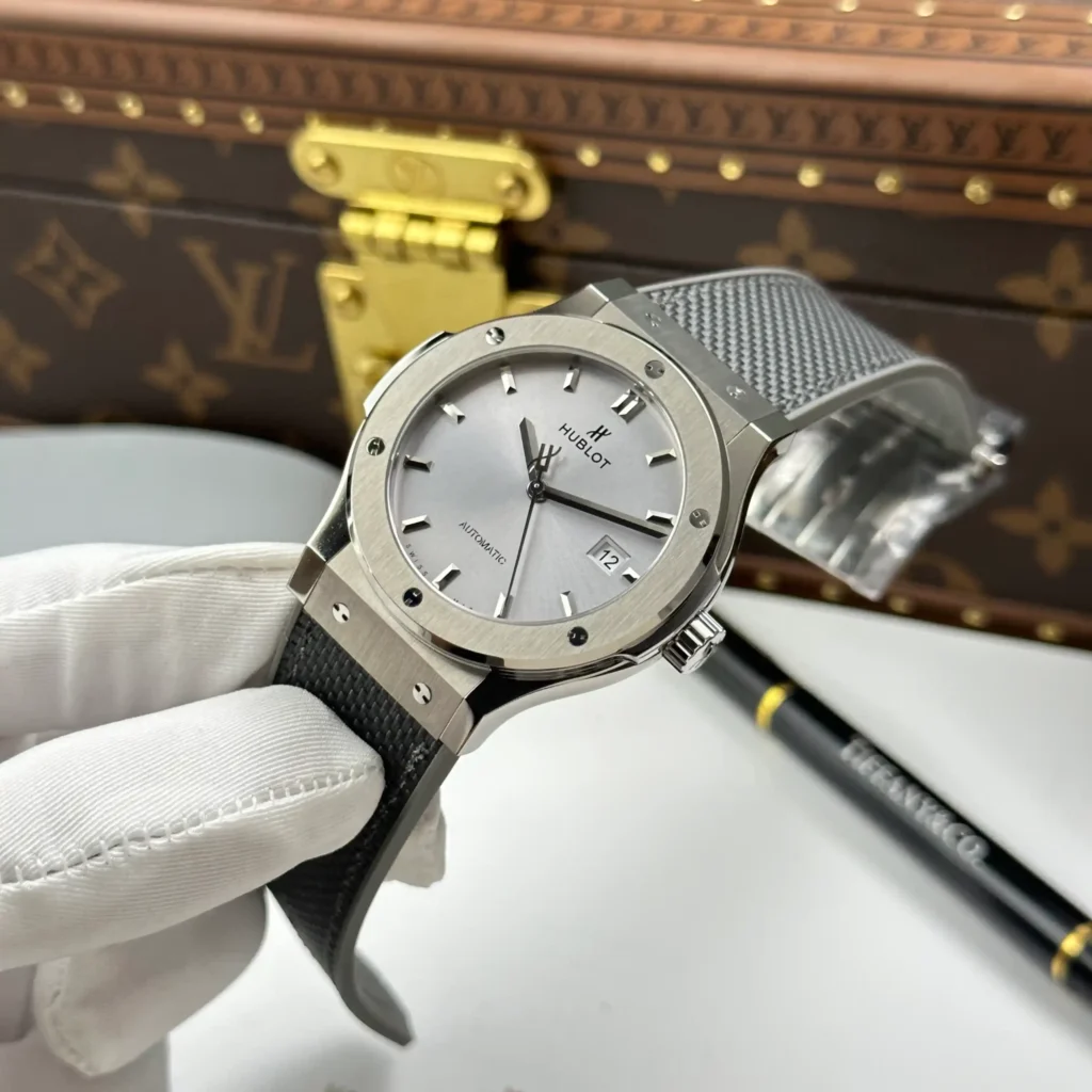 Super Clone Hublot Classic Fusion Essential Grey 42mm Titanium