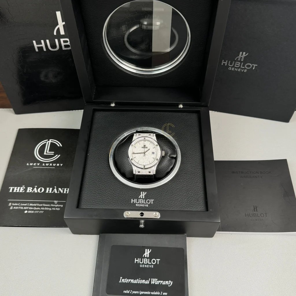 Super Clone Hublot Classic Fusion Full Diamonds Moissanite Pave 42mm – Customize Diamod – Swiss SuperClone