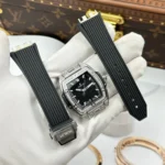 Super Clone Hublot Spirit Of Big Bang Black Titanium Pavé 665.NX.1170.LR.1604 –