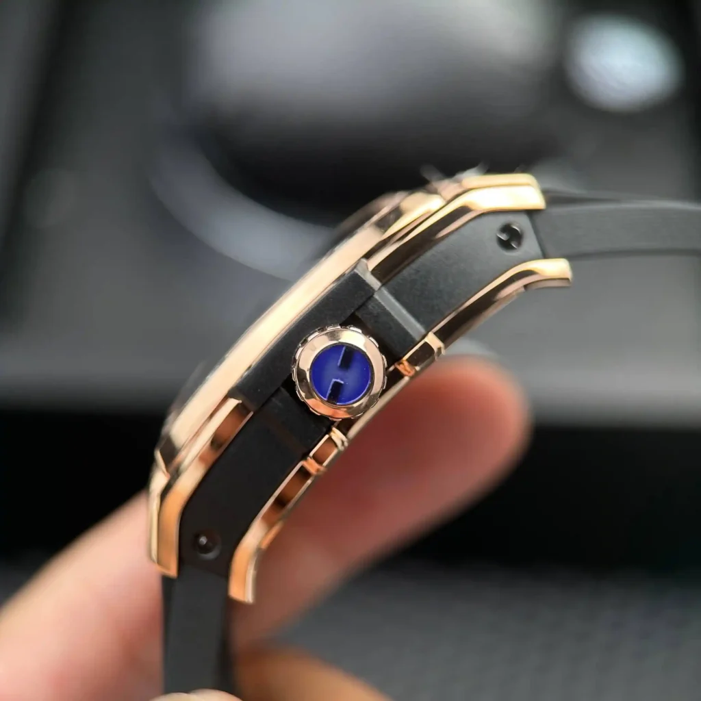 Super Clone Hublot Spirit Of Big Bang King Gold Pave 662.OX.1180.LR.1604 –