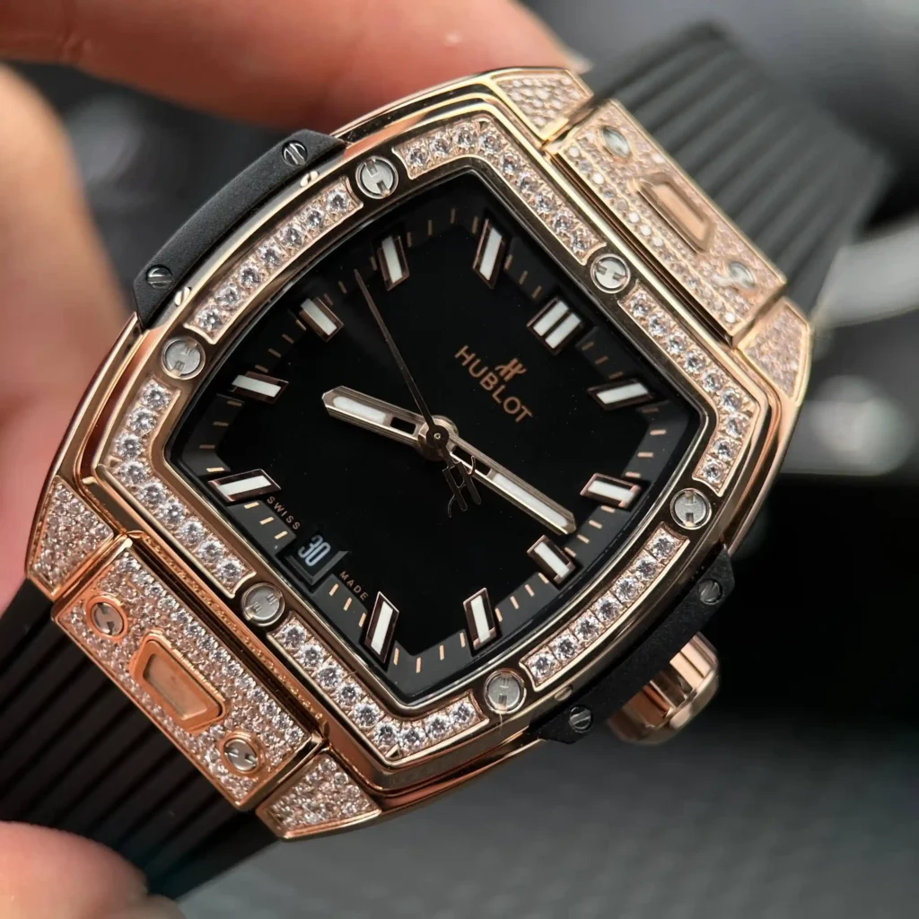 Super Clone Hublot Spirit Of Big Bang King Gold Pave 662.OX.1180.LR.1604 –