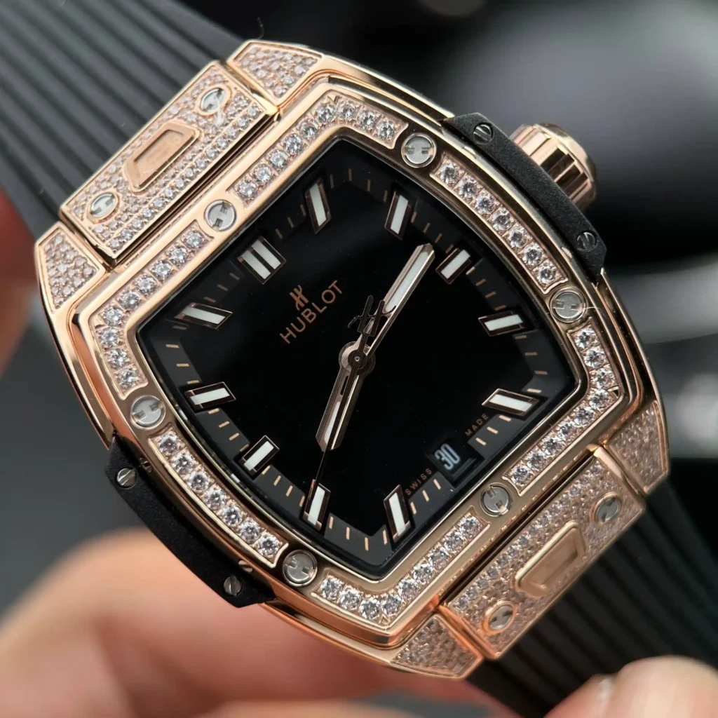 Super Clone Hublot Spirit Of Big Bang King Gold Pave 662.OX.1180.LR.1604 –