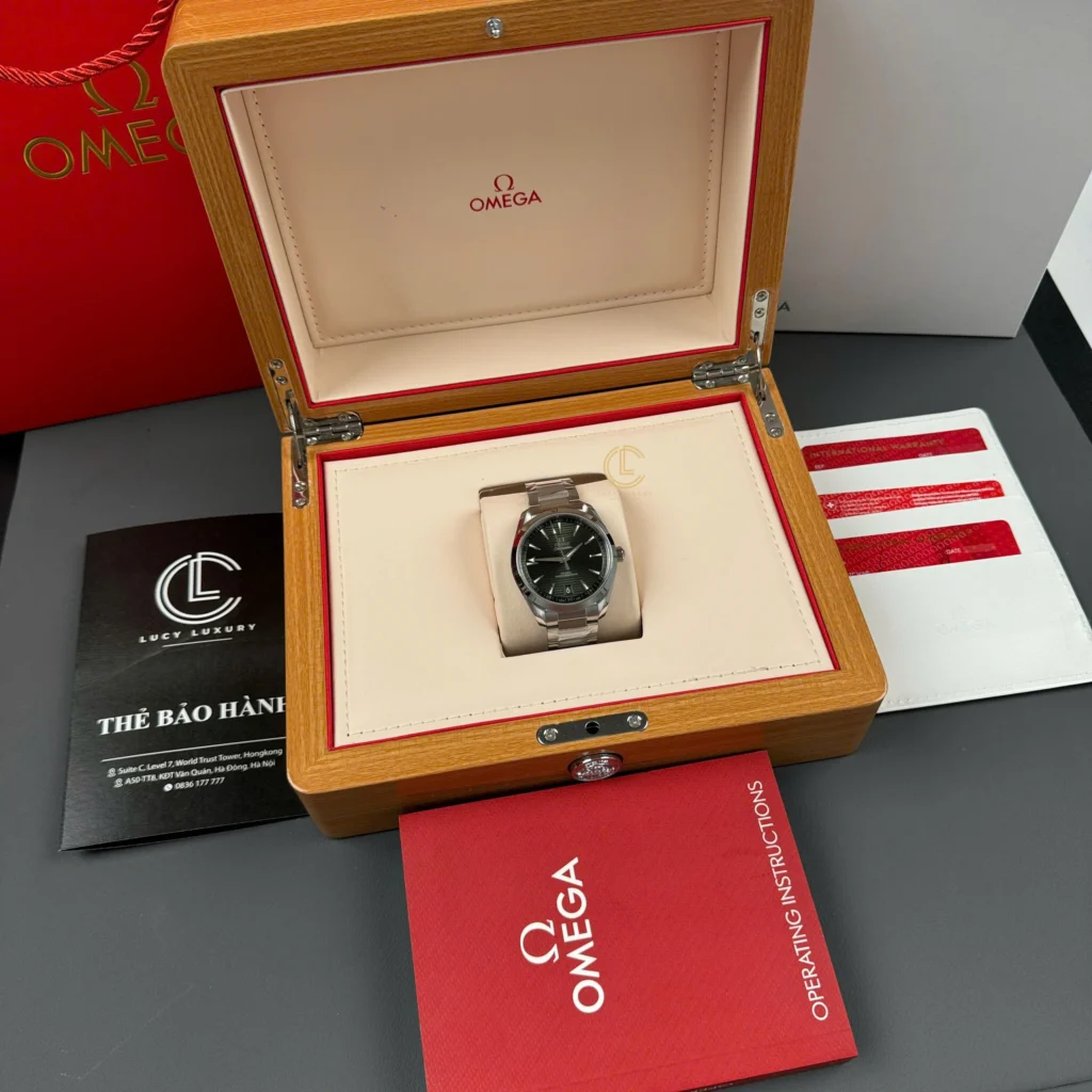 Super Clone Omega Seamaster Aqua Terra Co-Axial Master 220.10.41.21.10.001 41mm Green Dial — view 11
