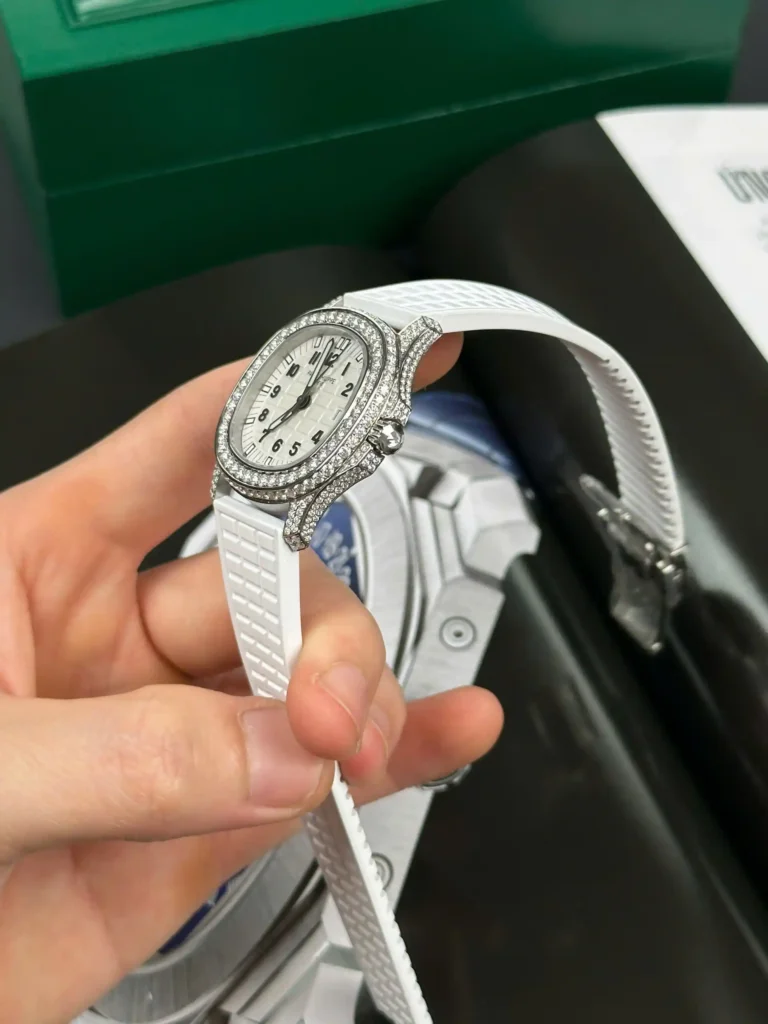 Super Clone Patek Philippe Aquanaut 5067A-011 White full moissanite 35mm – Handcrafted Diamod – Swiss SuperClone