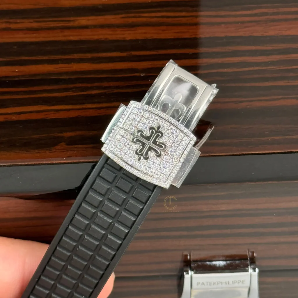Super Clone Patek Philippe Aquanaut 5067A-025 35.6mm Black Dial Full Moissanite Steel – Customize Diamod