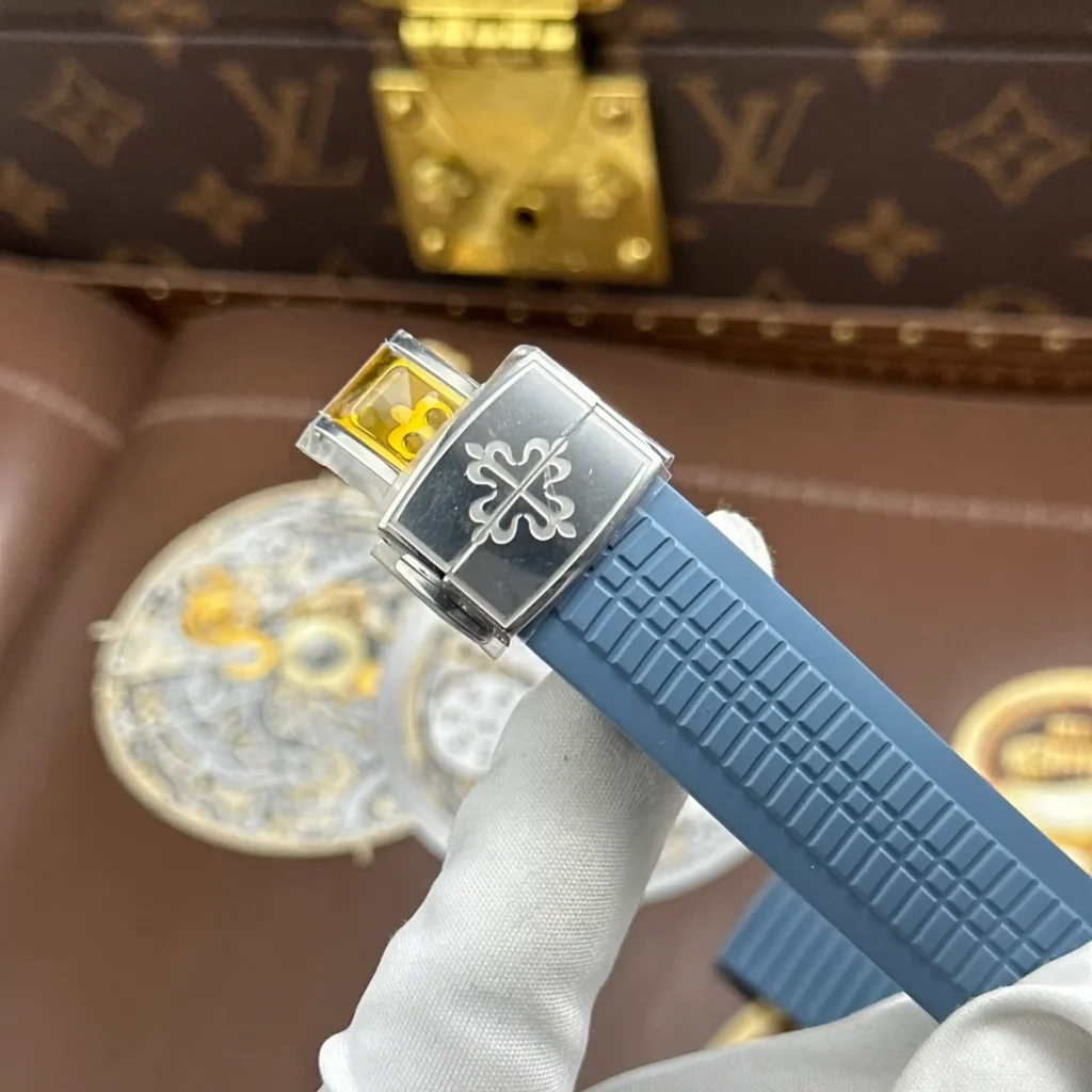 Super Clone Patek Philippe Aquanaut 40mm Rubber Strap Steel – Swiss SuperClone