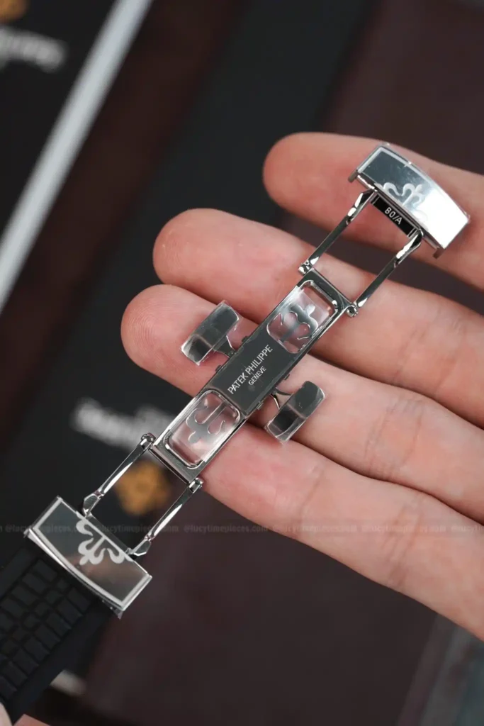 Super Clone Patek Philippe Aquanaut 40mm Rubber Strap Steel – Swiss SuperClone