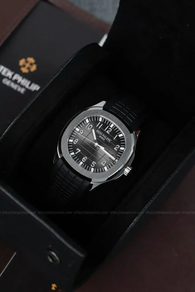 Super Clone Patek Philippe Aquanaut 40mm Rubber Strap Steel – Swiss SuperClone