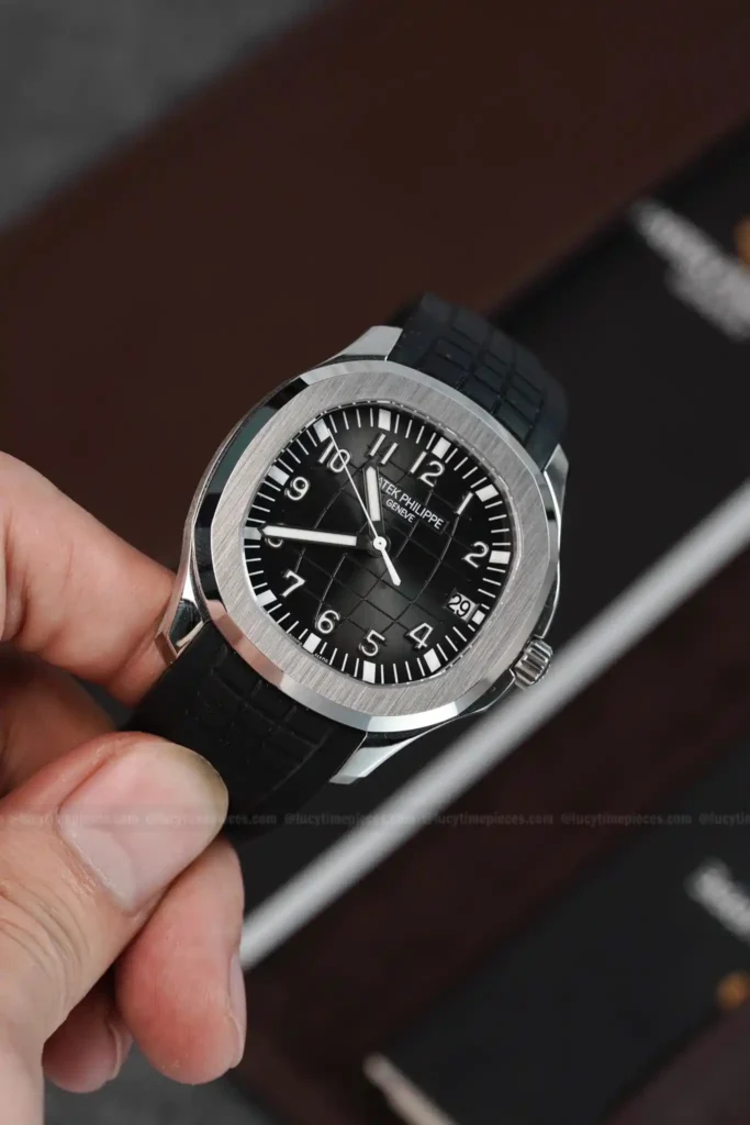 Super Clone Patek Philippe Aquanaut 40mm Rubber Strap Steel – Swiss SuperClone