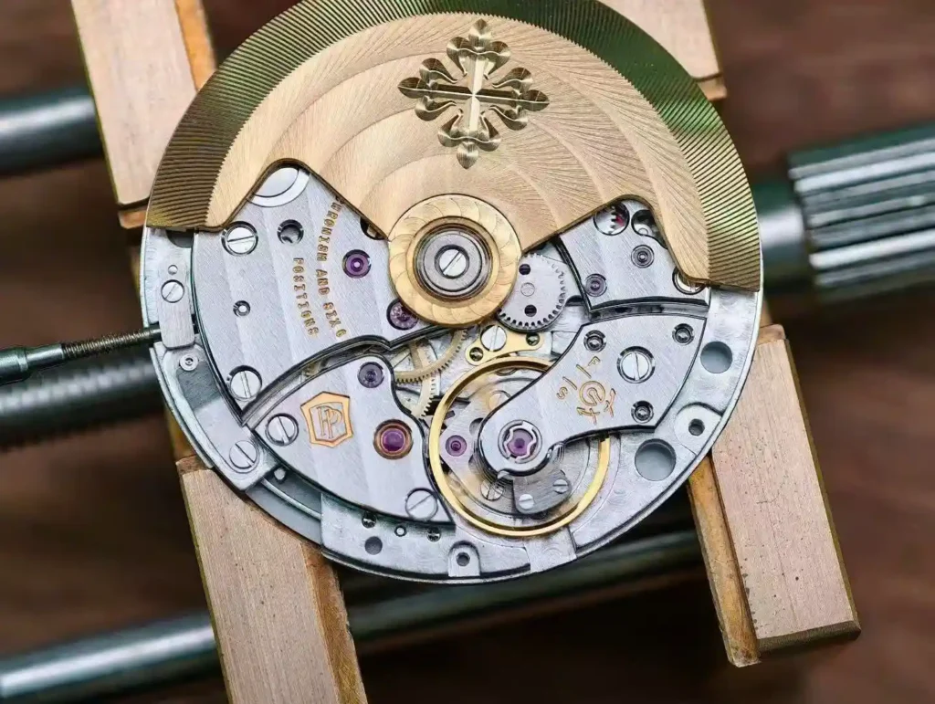 Super Clone Patek Philippe Aquanaut 5168G Green 42mm
