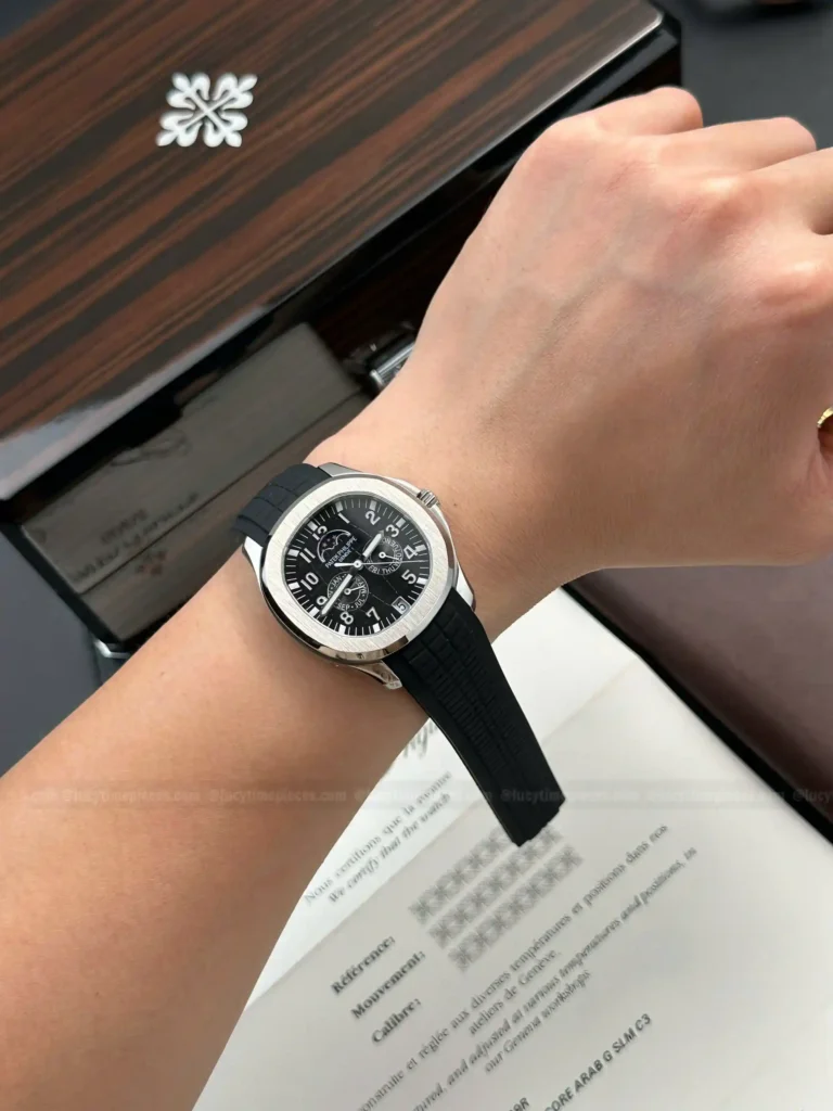 Super Clone Patek Philippe Aquanaut 5261A Moonphase Black 40mm