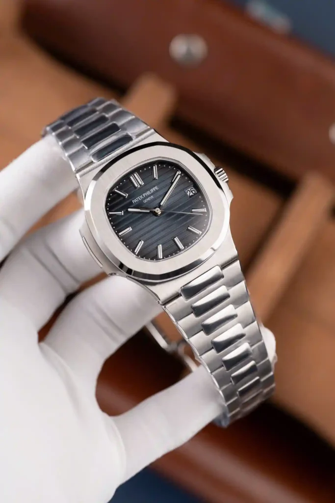 Super Clone Patek Philippe Nautilus 5711/1A-010 40mm Blue Dial V3 Update