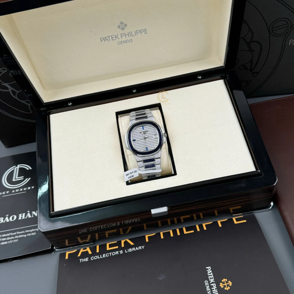 Super Clone Patek Philippe Nautilus 5711/1A 40mm Demi Baugette Blue Full Moissanite HongKong – Customize Diamod