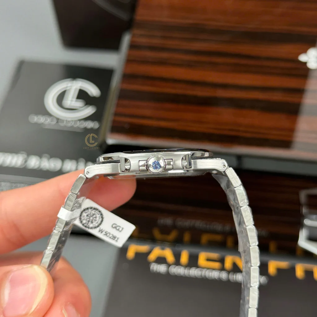 Super Clone Patek Philippe Nautilus 5711/1A 40mm Demi Baugette Blue Full Moissanite HongKong – Customize Diamod
