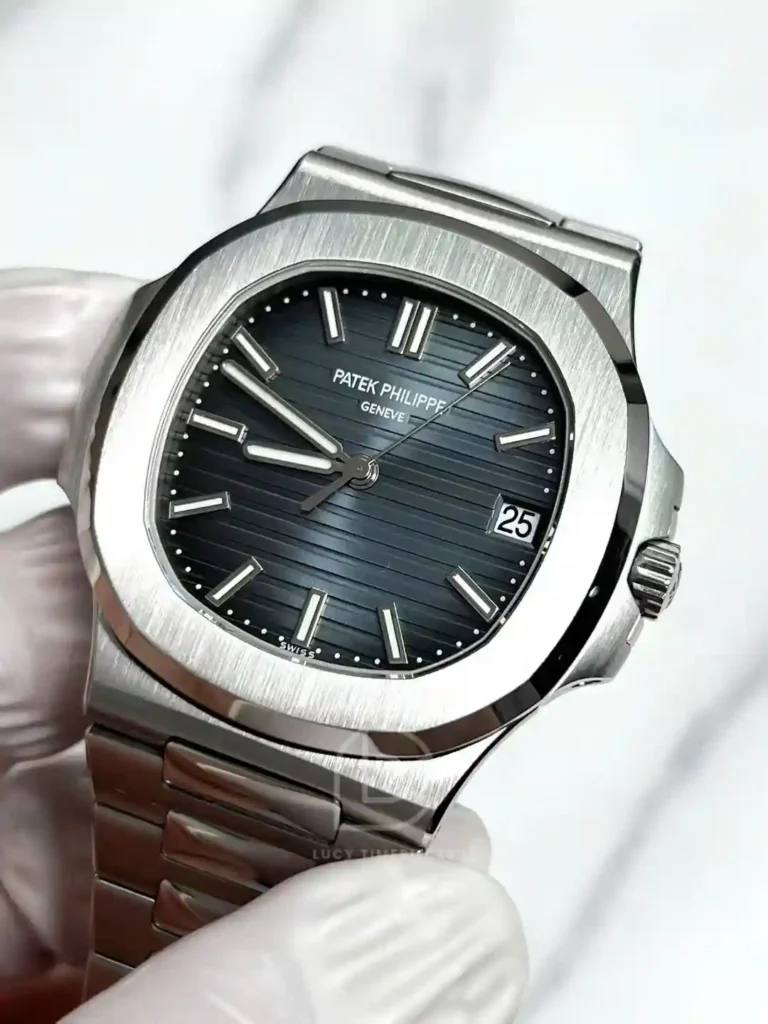 Super Clone Patek Philippe Nautilus 5711A Blue 40mm – Swiss SuperClone