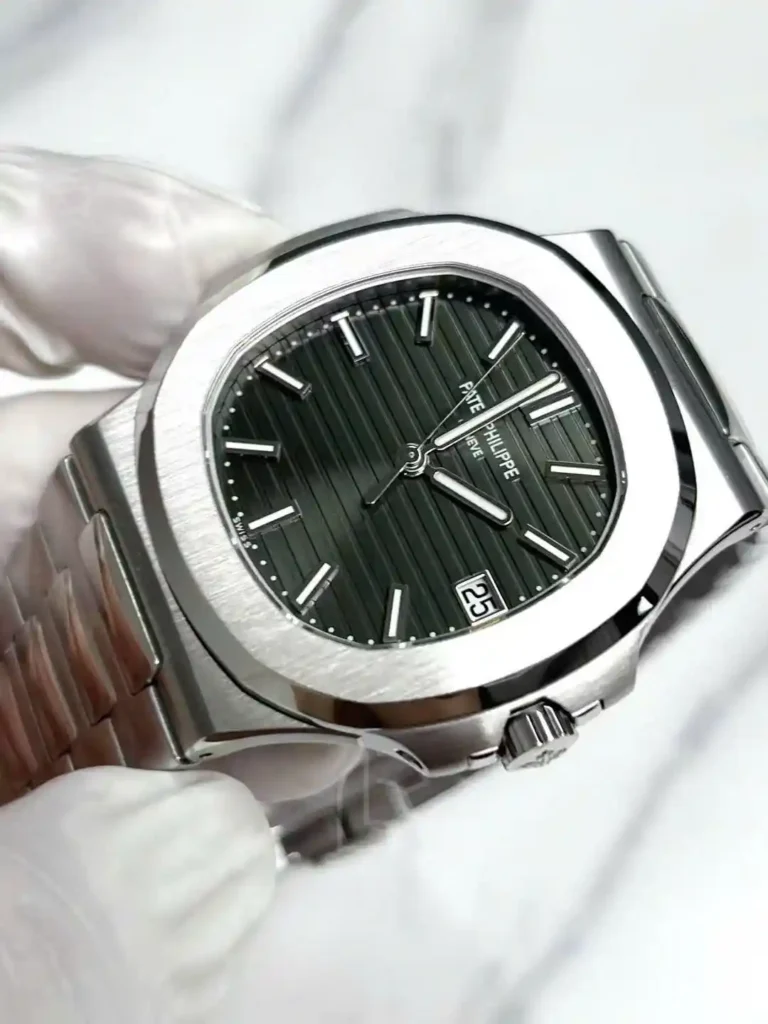 Super Clone Patek Philippe Nautilus 5711A Green 40mm