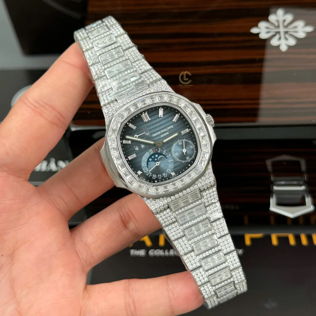 Super Clone Patek Philippe Nautilus 5712/1A 40mm Custom Full Moissanite Baguette HongKong – Customize Diamod – Swiss SuperClone
