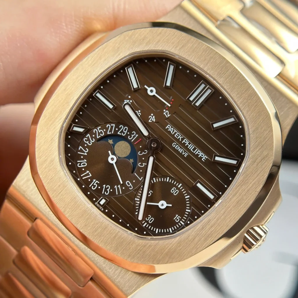 Super Clone Patek Philippe Nautilus 5712/1R – 001 Chocolate Dial V3 — clasp and links