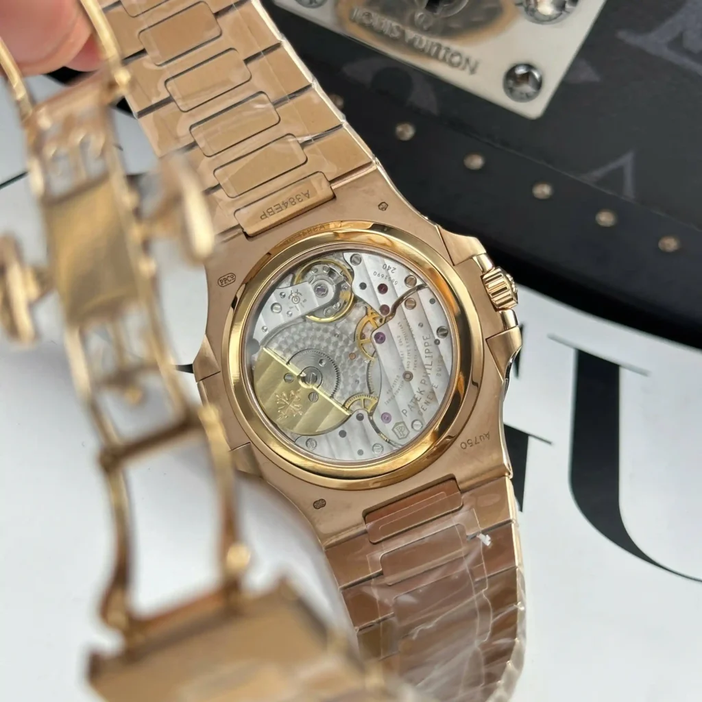 Super Clone Patek Philippe Nautilus 5712/1R – 001 Grey Dial V3 – Swiss SuperClone