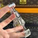 Super Clone Patek Philippe Patek Nautilus 5713G Green Dial 40mm Moissanite – Handcrafted Diamod