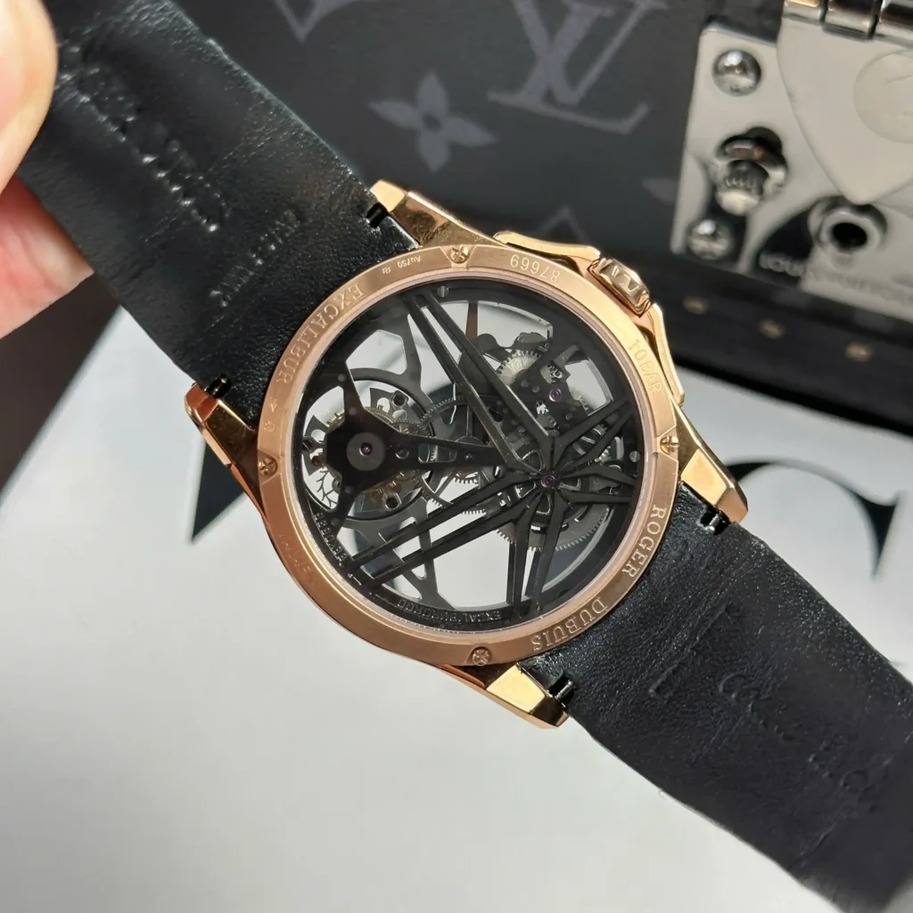 Super Clone Roger Dubuis Excalibur Eon Gold RDDBEX0836 42mm