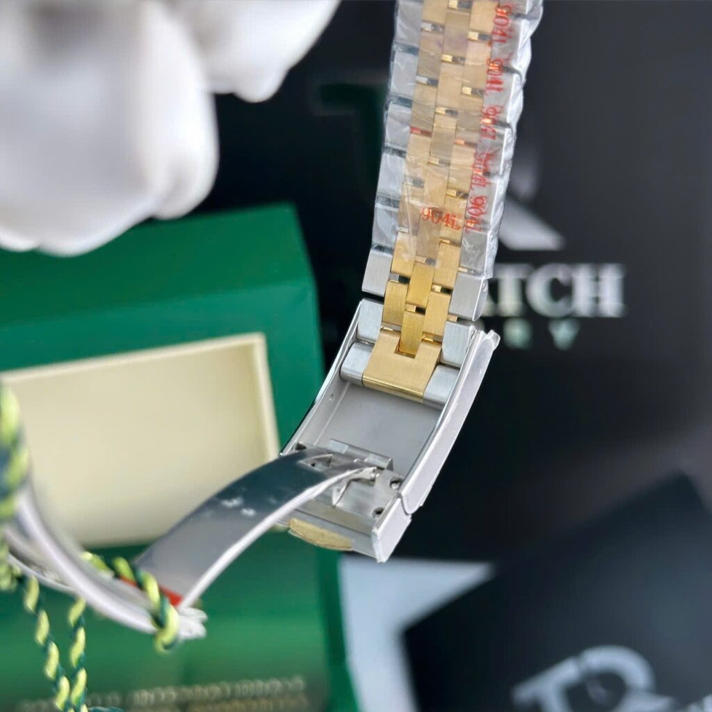 Super Clone Rolex Datejust Champagne Diamond Dial 126333-0012 41 mm