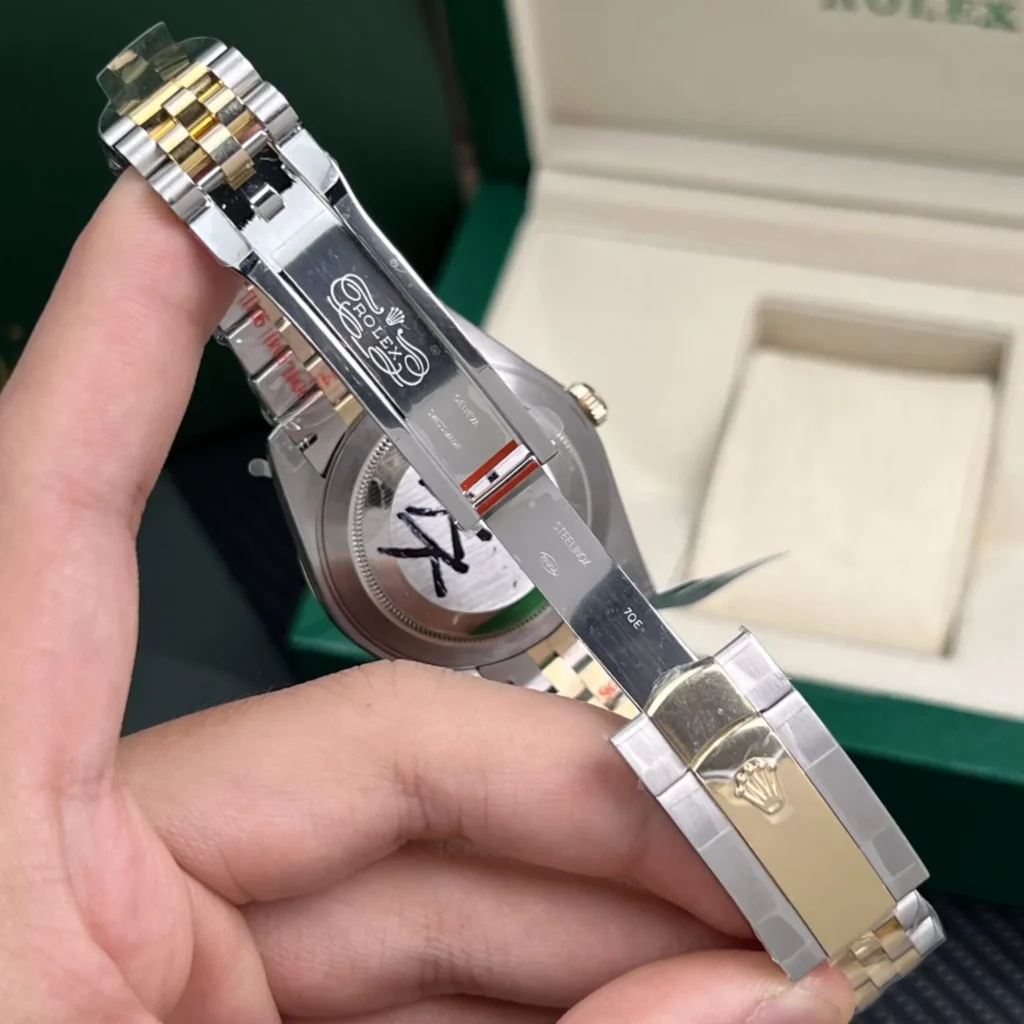 Super Clone Rolex Datejust Mother of Pearl Diamond Dial 126283RBR-0009 36 mm