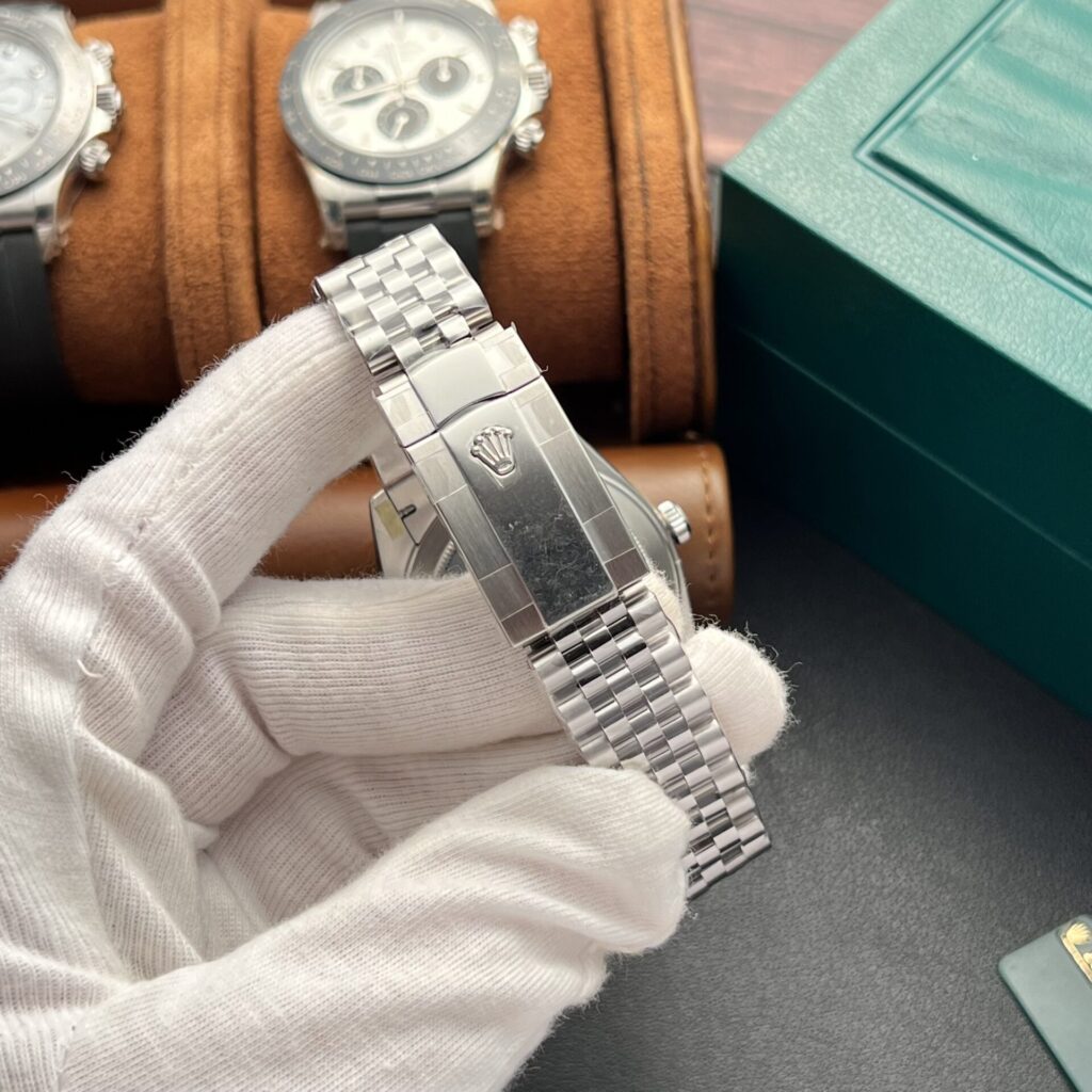 Super Clone Rolex Datejust Silver Dial 126334-0004 41 mm