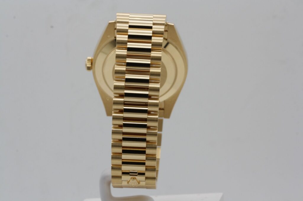Super Clone Rolex Day-Date Black Dial 228238 40 mm – Swiss SuperClone