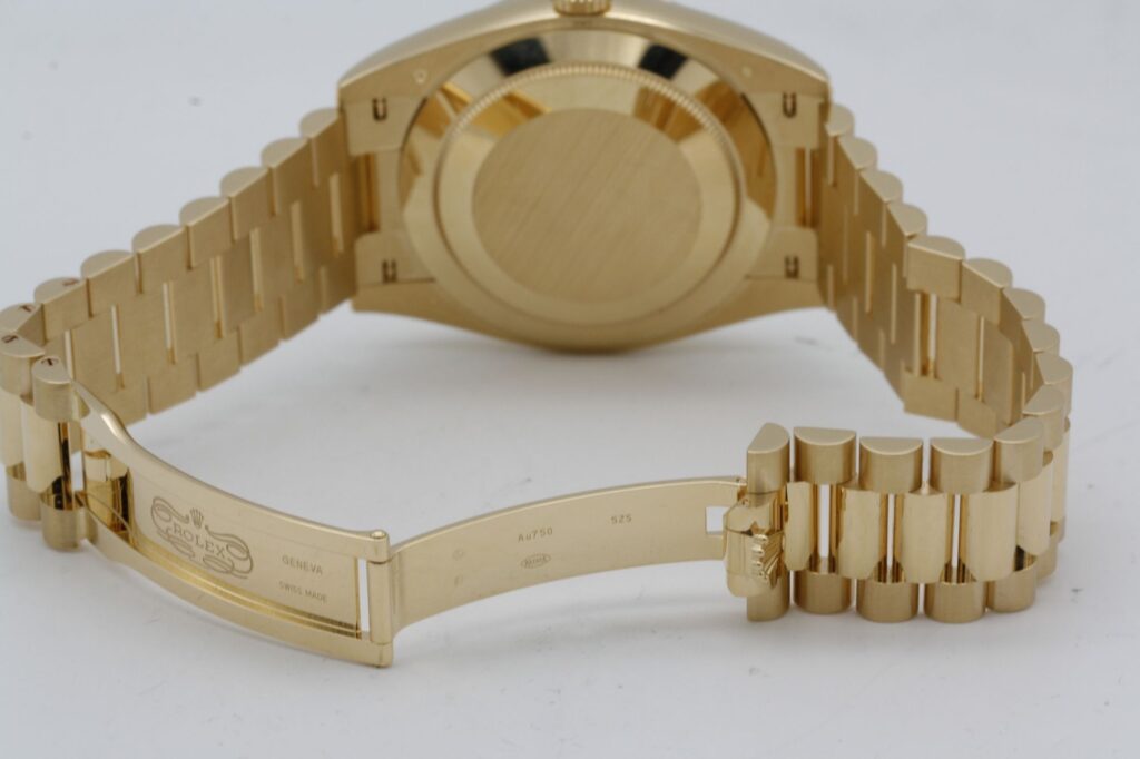 Super Clone Rolex Day-Date Black Dial 228238 40 mm – Swiss SuperClone
