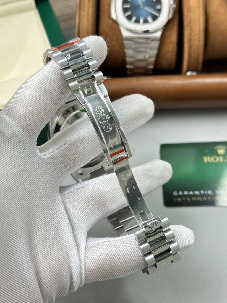 Super Clone Rolex Day-Date Bright Black Diamond Dial 228236-0004 40 mm – Swiss SuperClone