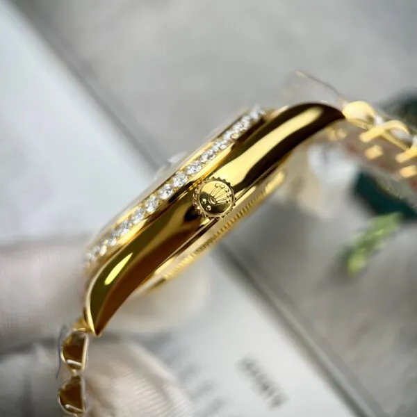Super Clone Rolex Day-Date Champagne Dial 128398tbr-0037 36 mm – Swiss SuperClone