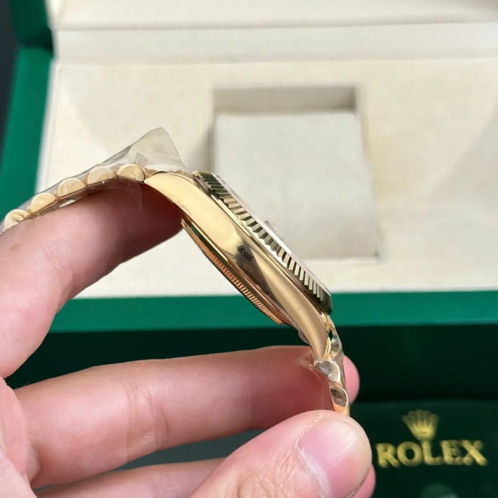 Super Clone Rolex Day-Date II Champagne Dial 228238 40 mm – Swiss SuperClone