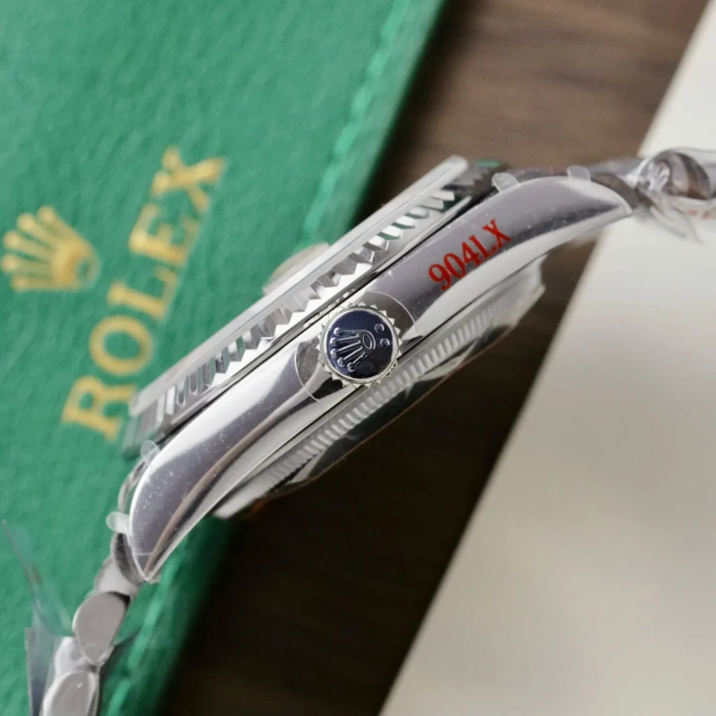 Super Clone Rolex Day-Date Ice Blue Diamond Dial 128236-0009 36 mm – Swiss SuperClone