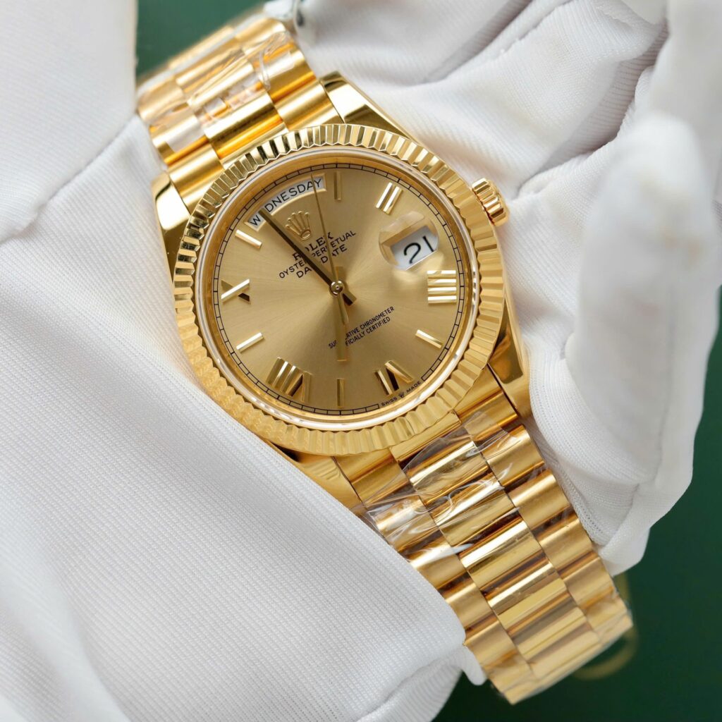 Super Clone Rolex Day-Date Roman Champagne Dial 228238 40 mm