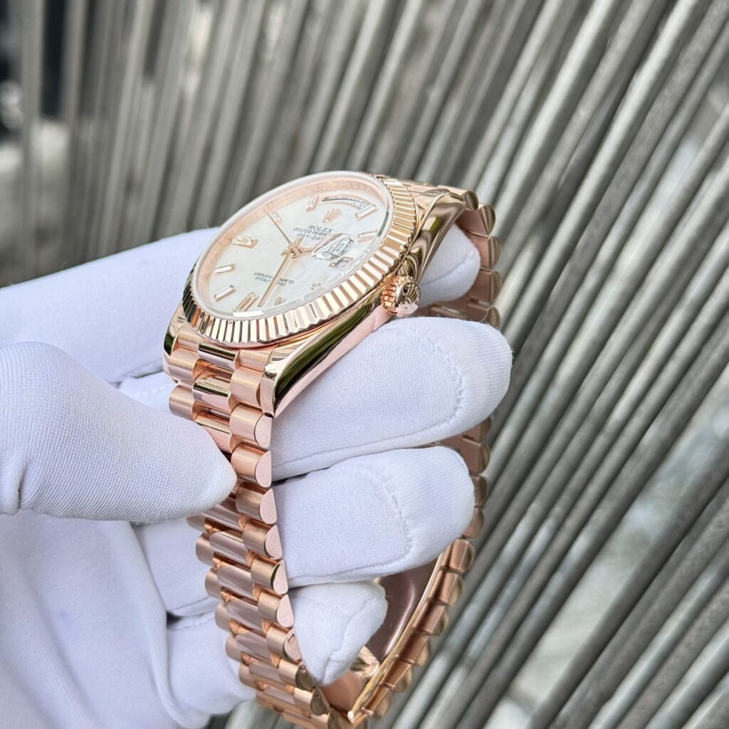 Super Clone Rolex Day-Date White Mother-of-Pearl Diamond Dial 128235-0078 36 mm