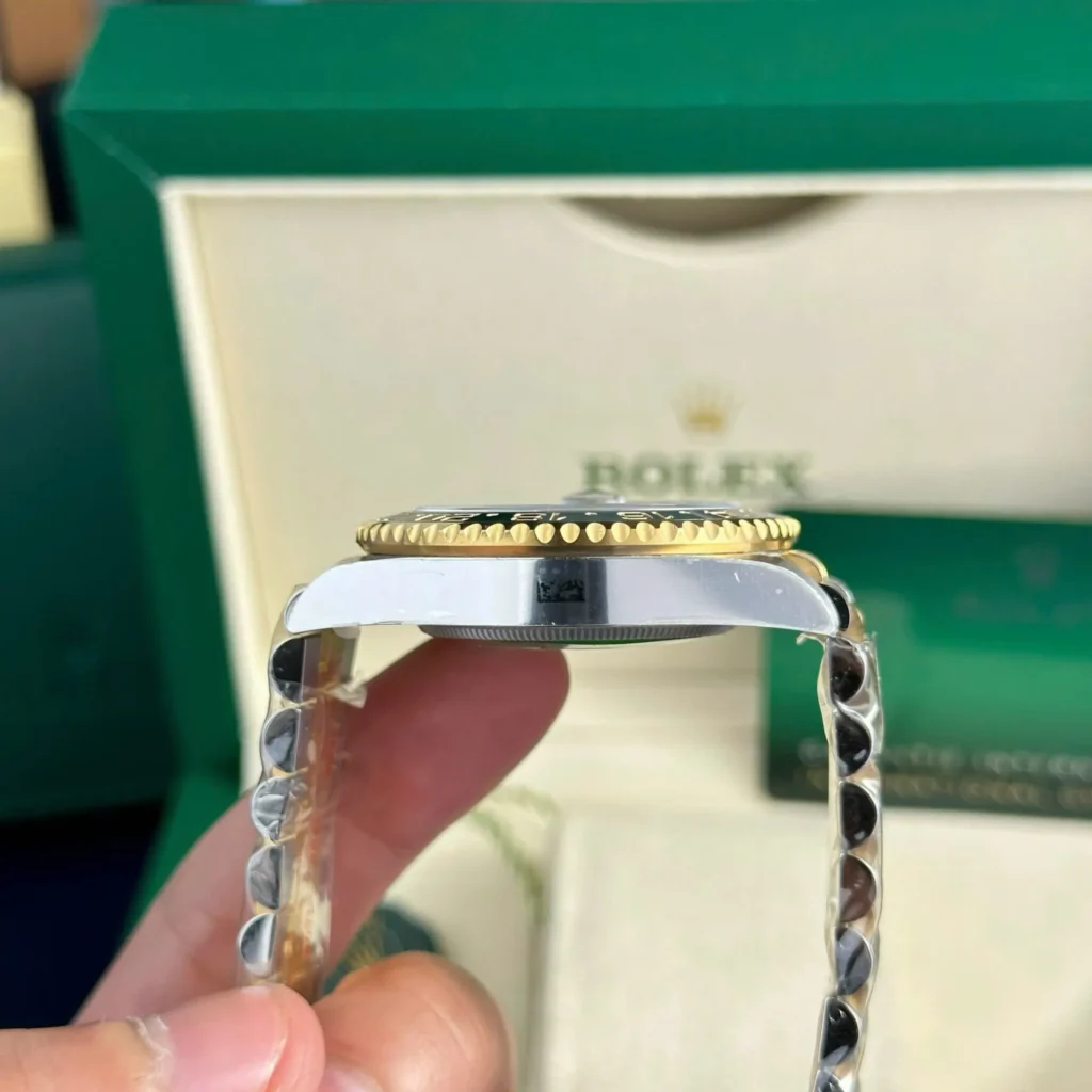Super Clone Rolex GMT-Master II Black Dial “Zombie” 126713GRNR – Swiss SuperClone