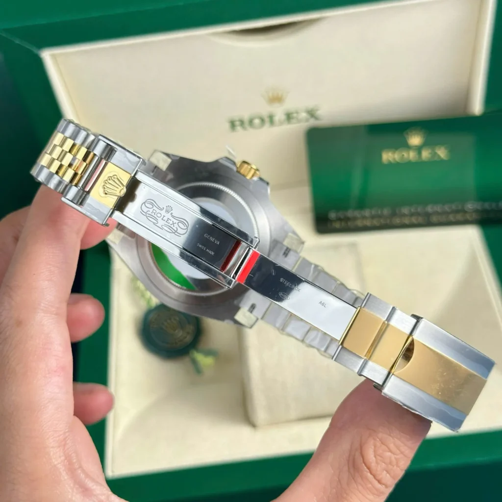 Super Clone Rolex GMT-Master II Black Dial “Zombie” 126713GRNR – Swiss SuperClone