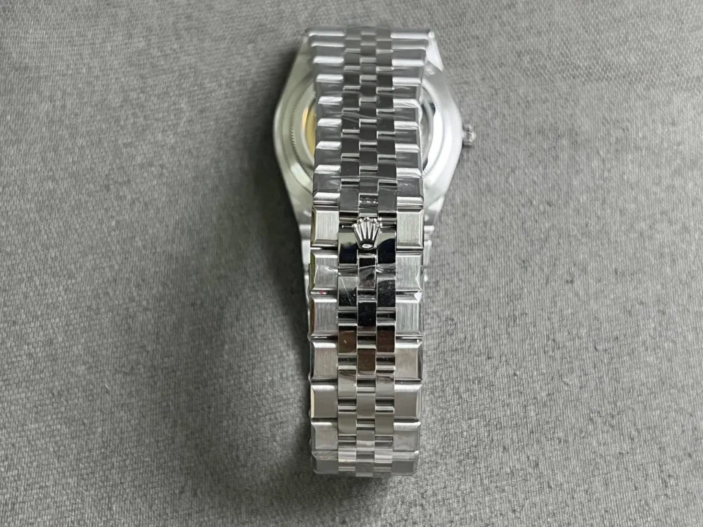 Super Clone Rolex Land-Dweller 40 mm Ice Blue Dial (2025) – Swiss SuperClone